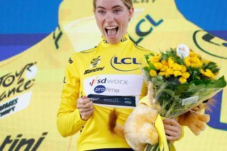 Un nouveau maillot jaune pour Demi Vollering KEYSTONE/EPA/BAS CZERWINSKI
